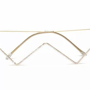 V Shaped Gold Rhinestone Frames ❄️🥶